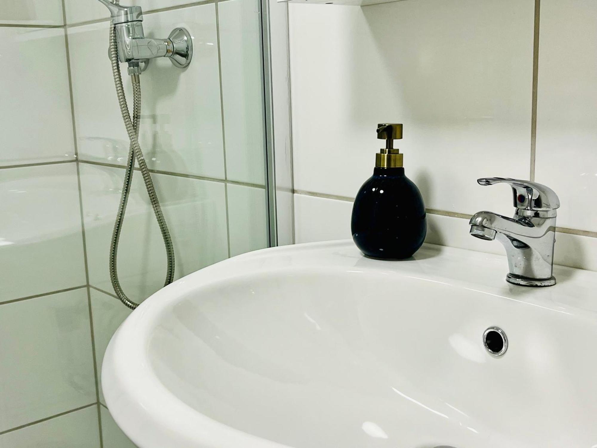 Aycatcherhomes - Top Lage I Zentral I Altstadt Marburg I Naehe Fluss Lahn I Wlan I Parterre Boutique Apartment Orion 외부 사진
